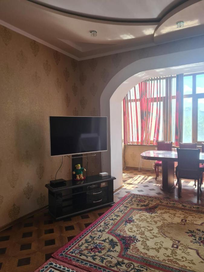 Apartment 3-Room Beruni Street Самарканд Екстер'єр фото