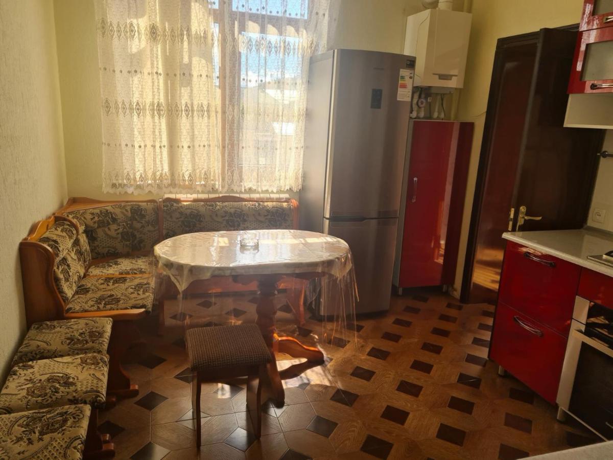 Apartment 3-Room Beruni Street Самарканд Екстер'єр фото